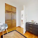2 Bedroom In Royan