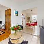 2 Bedroom In * Royan