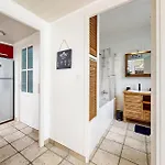 2 Bedroom In Casa de Férias Royan