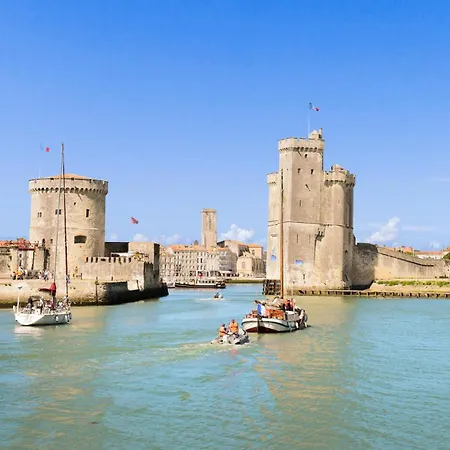 Holiday home 2 Bedroom Gorgeous In Royan