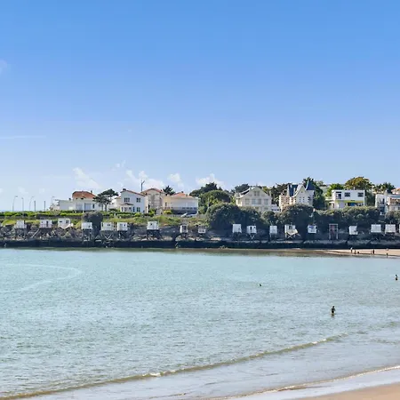 Holiday home 2 Bedroom Gorgeous In Royan