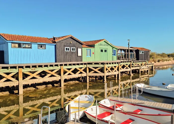 Дом отдыха 2 Bedroom Gorgeous In